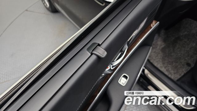 Kia K9 2019 — photo 27