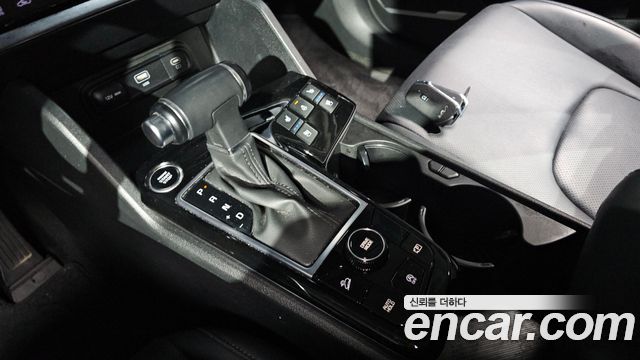 Kia Sportage 2023 — photo 12