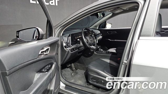 Kia Sportage 2023 — photo 13
