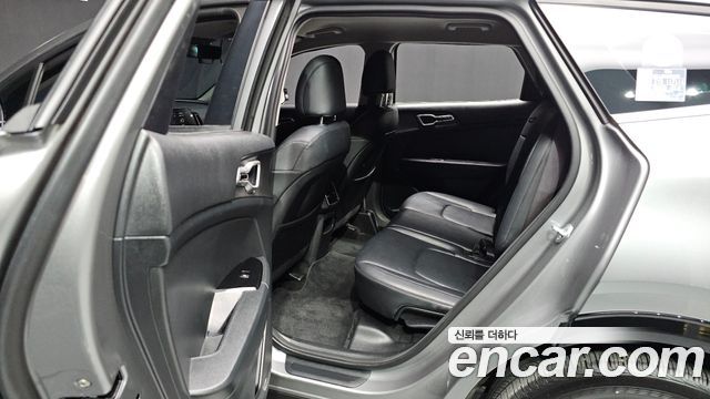 Kia Sportage 2023 — photo 17