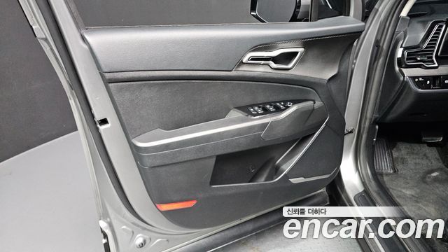 Kia Sportage 2023 — photo 14