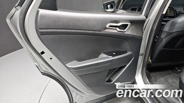 Kia Sportage 2023 — photo 15