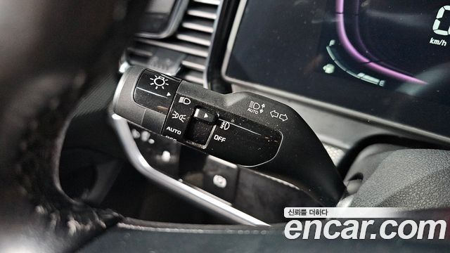 Kia Sportage 2023 — photo 28