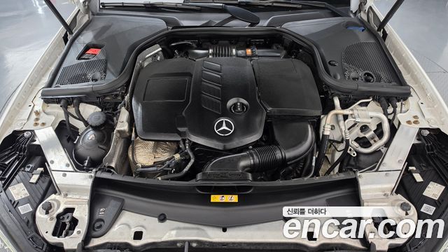 Mercedes-Benz E-Class 2021 — photo 6