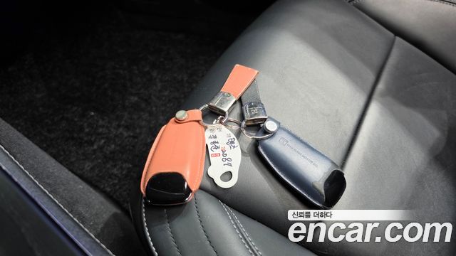 Mercedes-Benz E-Class 2021 — photo 21