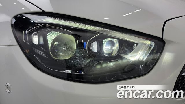 Mercedes-Benz E-Class 2021 — photo 8
