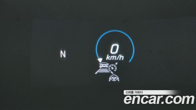 Mercedes-Benz E-Class 2021 — photo 32