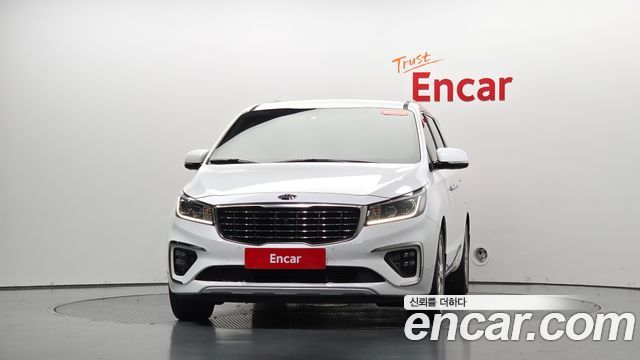 Kia Canival 2019 — photo 3
