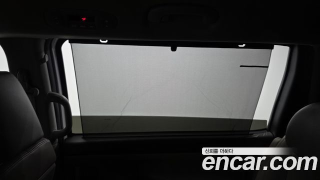 Kia Canival 2019 — photo 24