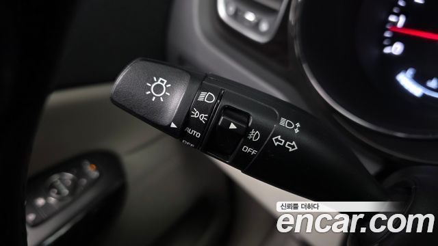 Kia Canival 2019 — photo 25