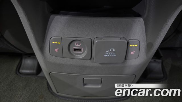 Kia Canival 2019 — photo 29