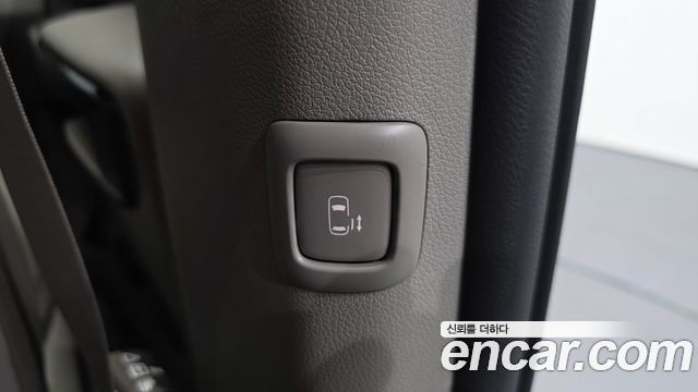 Kia Canival 2019 — photo 31
