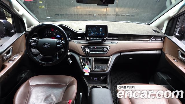 Hyundai Starex 2019 — photo 7