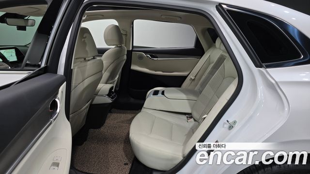 Hyundai Grandeur 2022 — photo 12