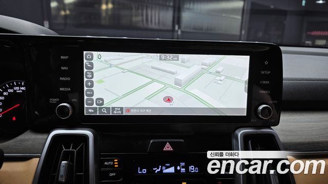 Kia Sorento 2023 — photo 20
