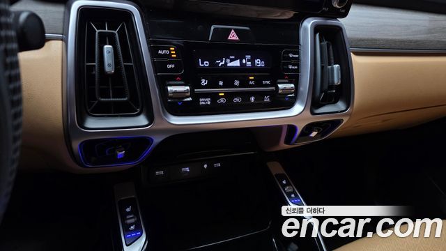 Kia Sorento 2023 — photo 23