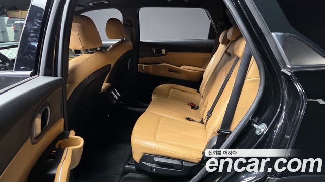 Kia Sorento 2023 — photo 16