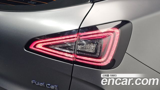 Hyundai Nexo 2023 — photo 9