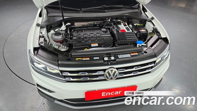 Volkswagen Tiguan 2020 — photo 6