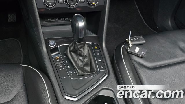 Volkswagen Tiguan 2020 — photo 9