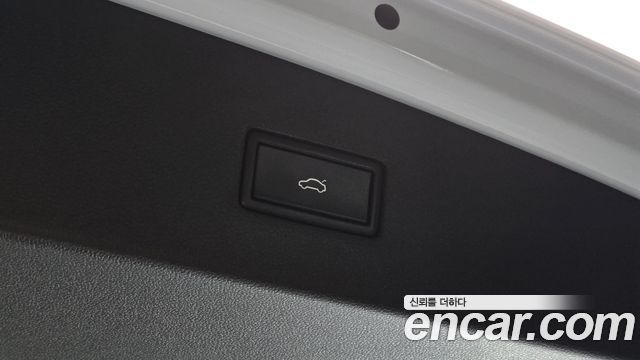 Volkswagen Tiguan 2020 — photo 20