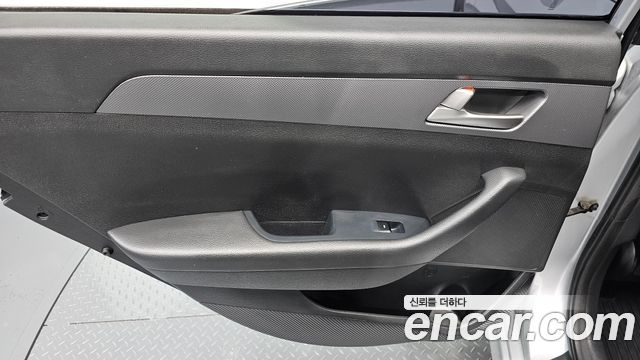 Hyundai Sonata 2018 — photo 15