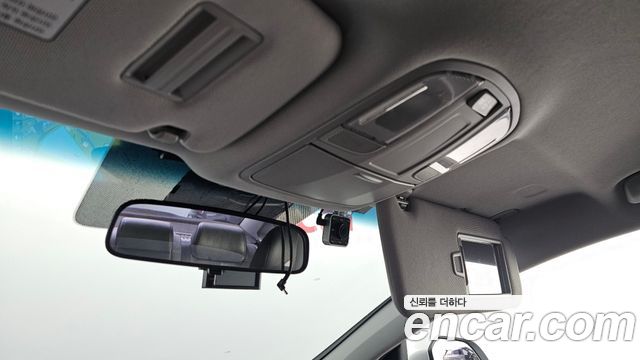 Hyundai Sonata 2018 — photo 28