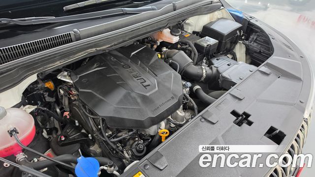 Kia Canival 2023 — photo 6