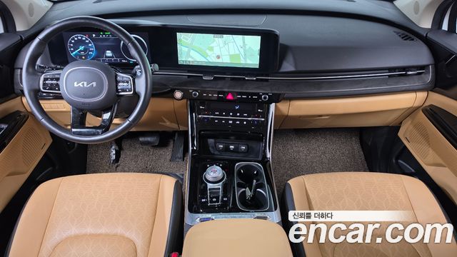 Kia Canival 2023 — photo 7