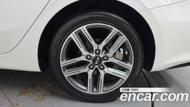Kia K3 2021 — photo 7