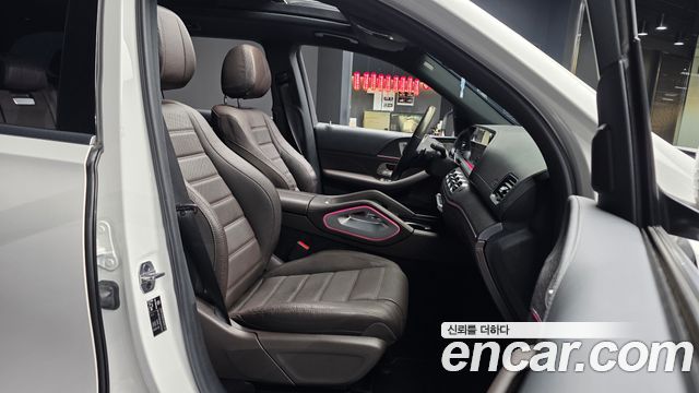 Mercedes-Benz GLS-Class 2022 — photo 17