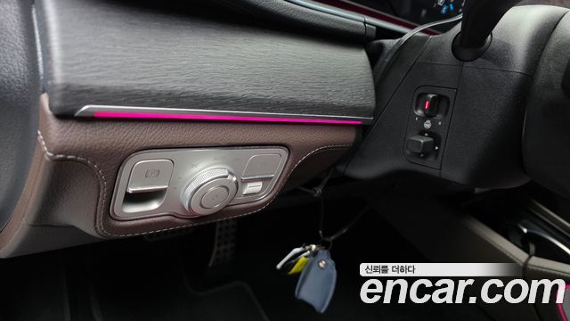 Mercedes-Benz GLS-Class 2022 — photo 29