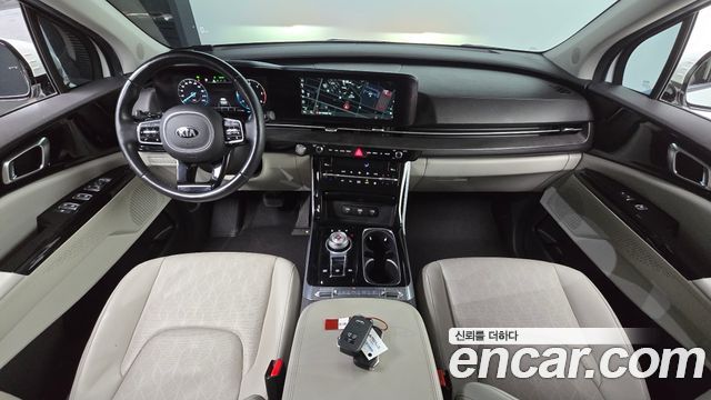 Kia Canival 2021 — photo 10