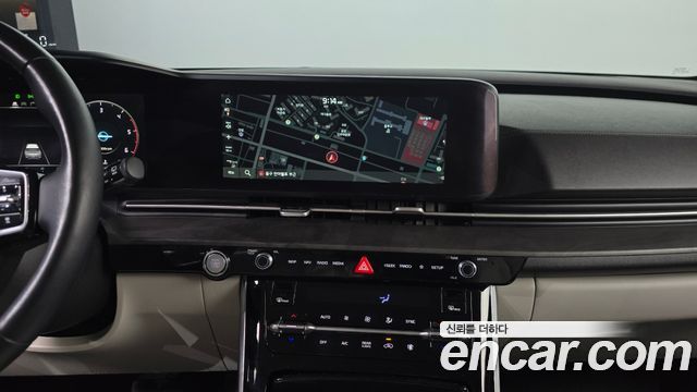 Kia Canival 2021 — photo 19