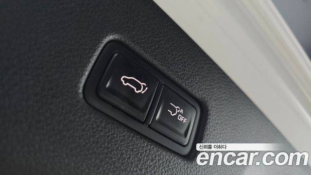Kia Canival 2021 — photo 26