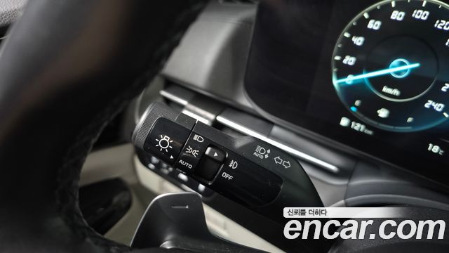 Kia Canival 2021 — photo 28