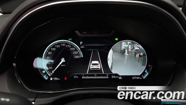 Genesis GV70 2023 — photo 8