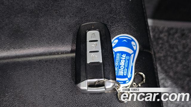KG Mobility Rexton 2013 — photo 13