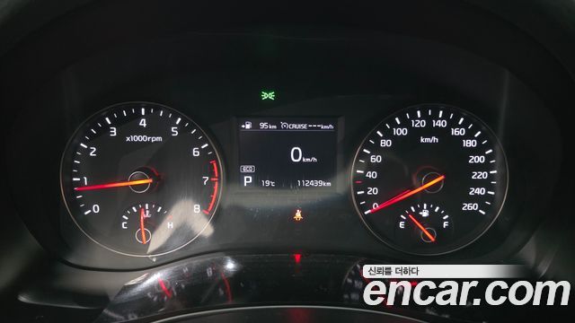 Kia K7 2016 — photo 11