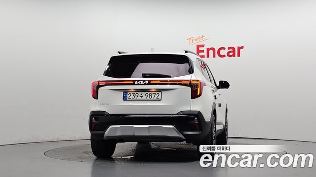 Kia Seltos 2023 — photo 4