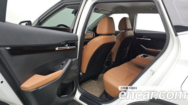 Kia Seltos 2023 — photo 16