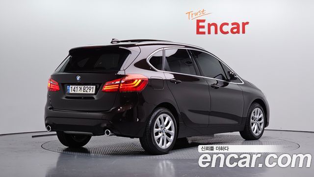 BMW 2-Series 2020 — photo 2