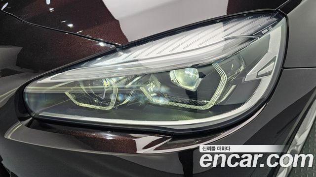 BMW 2-Series 2020 — photo 8