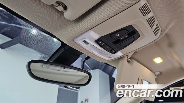 BMW 2-Series 2020 — photo 27