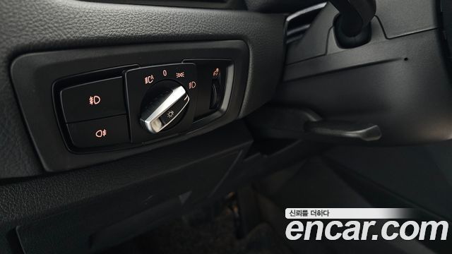 BMW 2-Series 2020 — photo 28