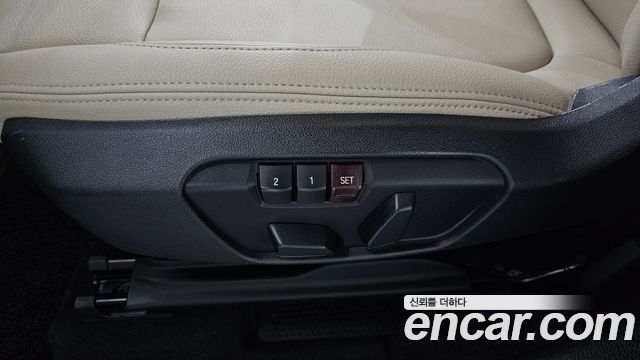 BMW 2-Series 2020 — photo 32
