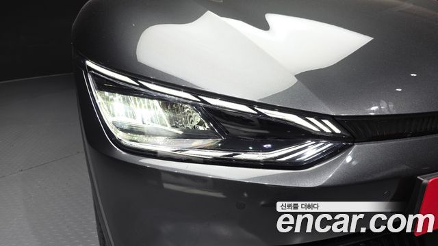 Kia EV6 2024 — photo 8
