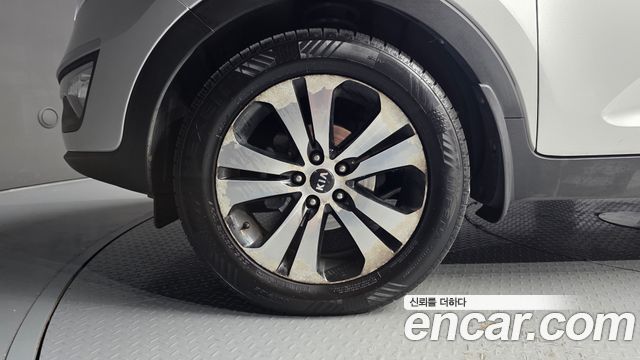 Kia Sportage 2011 — photo 5