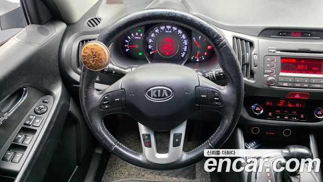Kia Sportage 2011 — photo 13