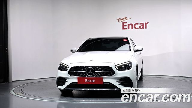 Mercedes-Benz E-Class 2021 — photo 3